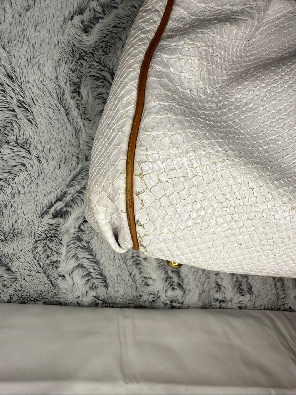 Brahmin Elisa in white snake print - Picture 4 of 8